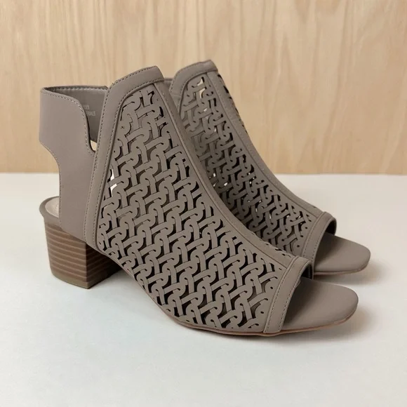 C Comfort EST. 1946 Taupe Gray Slingback Block Heel Sandal Booties - Picture 1 of 10